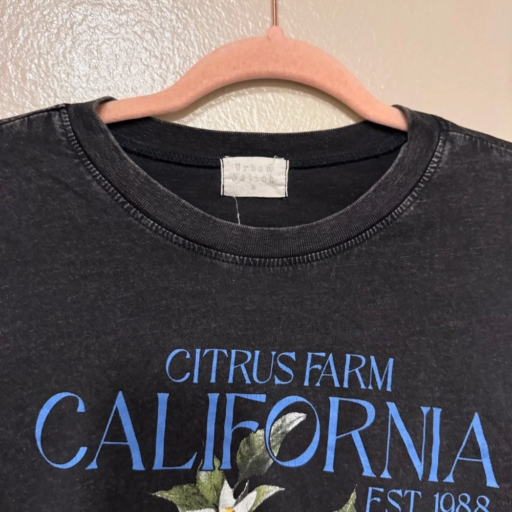 Black Citrus Farm Crop Top - Picture 2 of 3